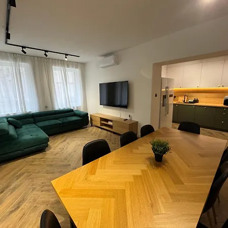 Wolczanska Lodz (Lodz)
